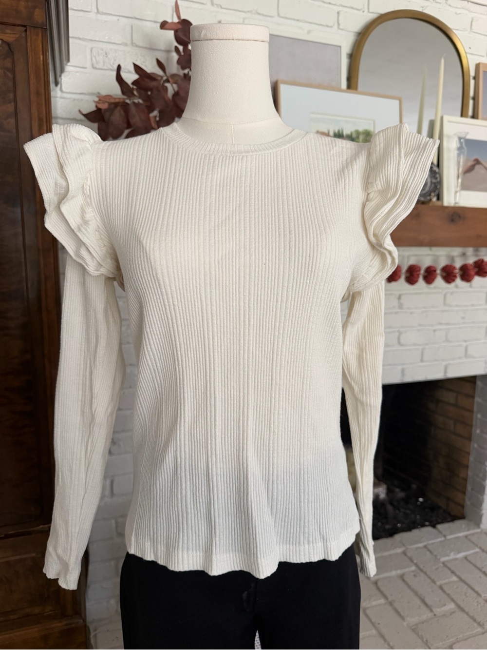 Zara Cream Ribbed Long-Sleeve Top with Ruffle Shoulders